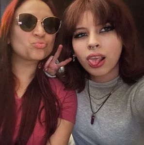 Meet your Posher, Joyce